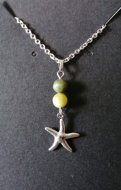 Collier étoile de mer et jade néphrite (2)